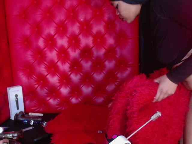 CrystalBrooke3x CrystalBrooke3x