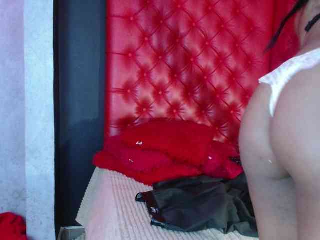 CrystalBrooke3x webcam