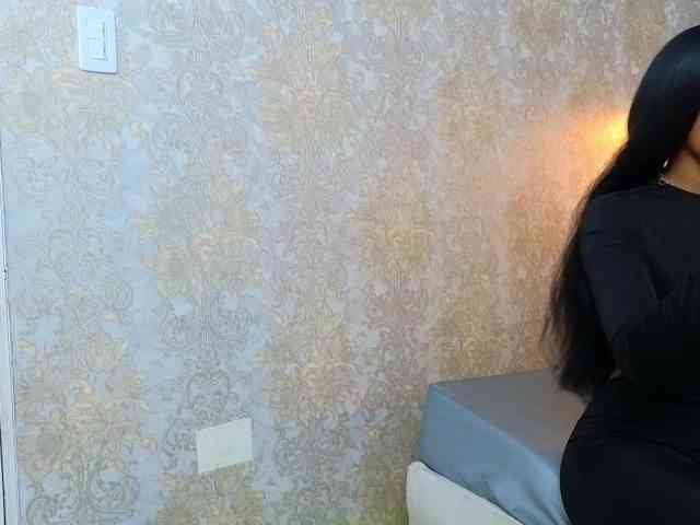 CrystalBrooke3x webcam