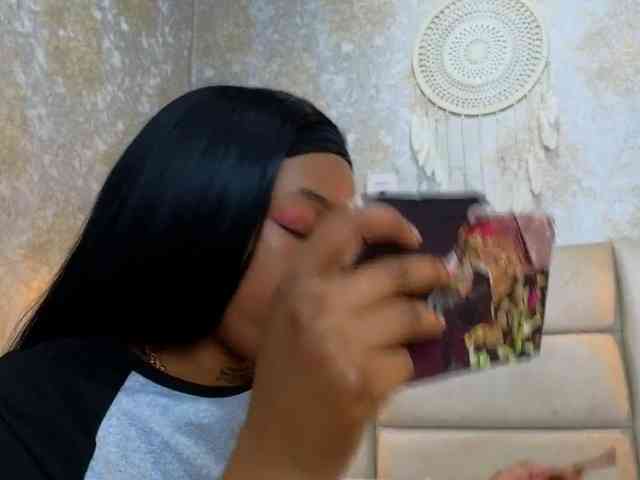 CrystalBrooke3x webcam