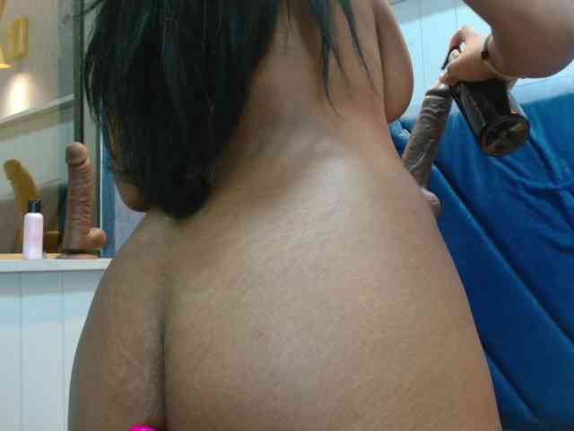 CrystalBrooke3x webcam