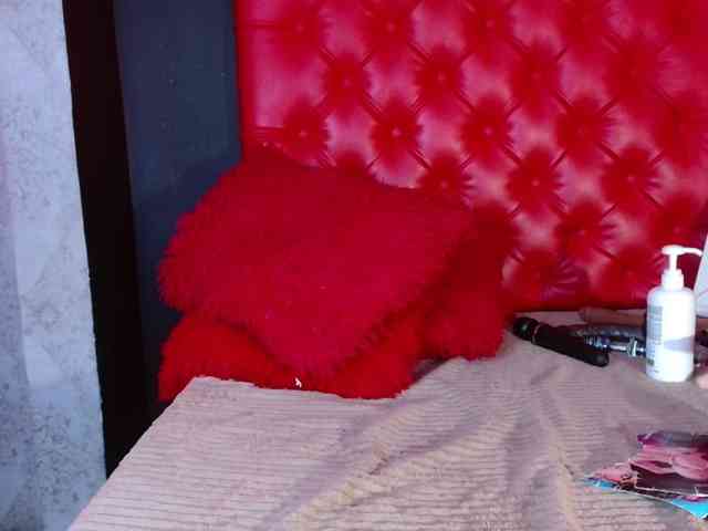 CrystalBrooke3x webcam