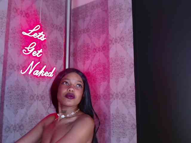 CrystalBrooke3x webcam