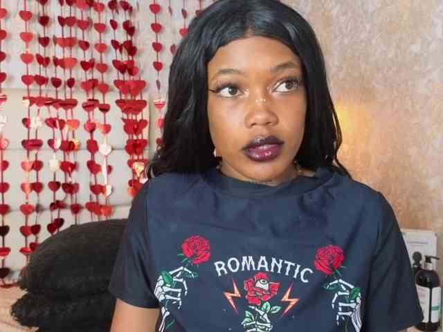 CrystalBrooke3x webcam