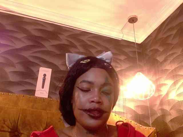 CrystalBrooke3x
