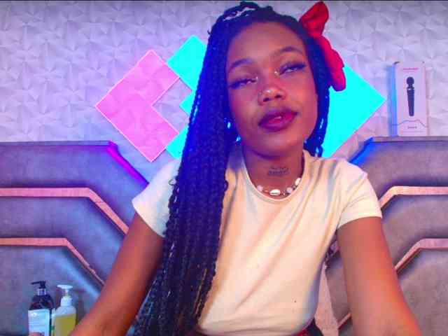 CrystalBrooke3x webcam