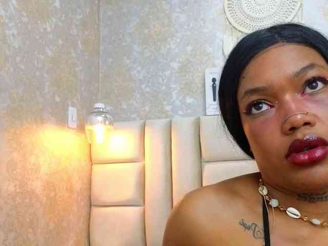 CrystalBrooke3x webcam