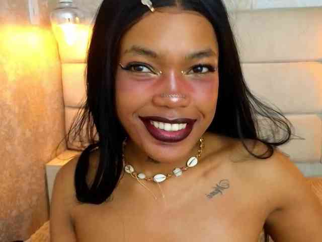 CrystalBrooke3x webcam