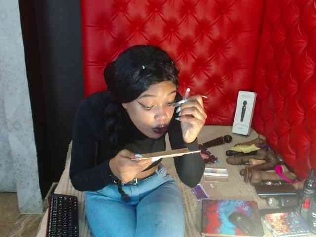 CrystalBrooke3x webcam