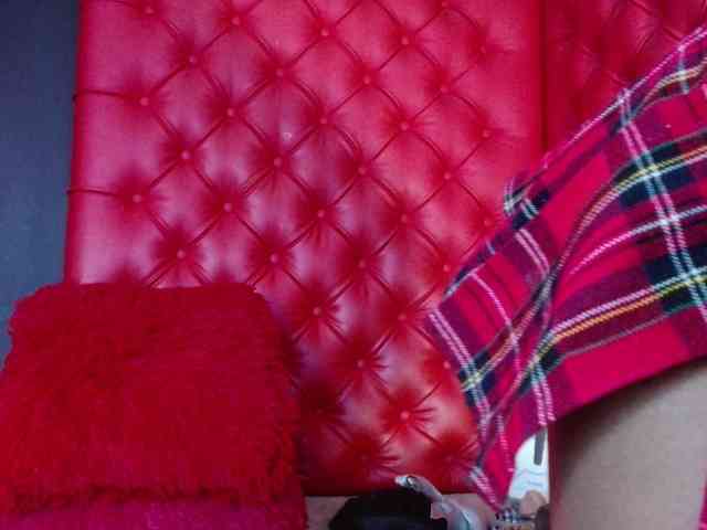 CrystalBrooke3x webcam