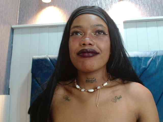 CrystalBrooke3x webcam