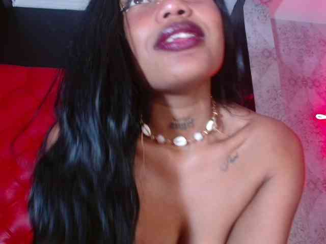 CrystalBrooke3x webcam