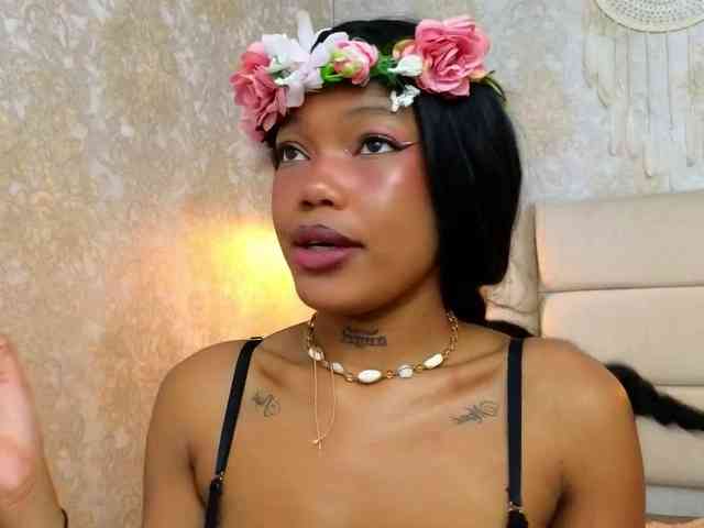 CrystalBrooke3x webcam