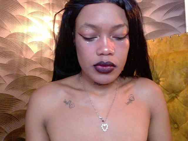 CrystalBrooke3x webcam