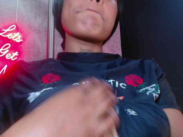 CrystalBrooke3x webcam