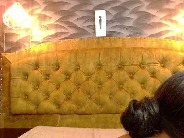 CrystalBrooke3x webcam