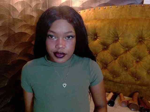 CrystalBrooke3x webcam