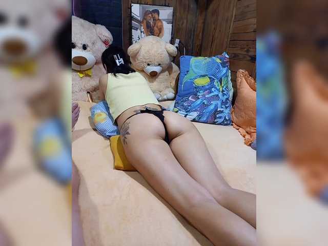 Cottoncandy1-1's BongaCams show and profile