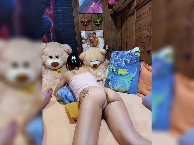 Cottoncandy1-1's BongaCams show and profile