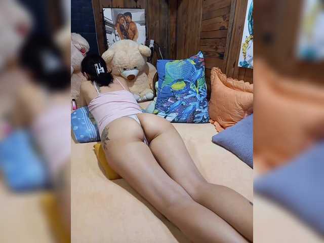 Cottoncandy1-1's BongaCams show and profile