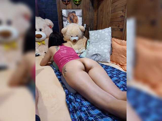 Cottoncandy1-1's BongaCams show and profile