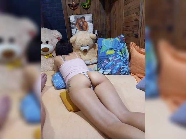 Cottoncandy1-1's BongaCams show and profile