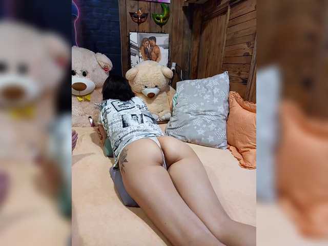 Cottoncandy1-1's BongaCams show and profile