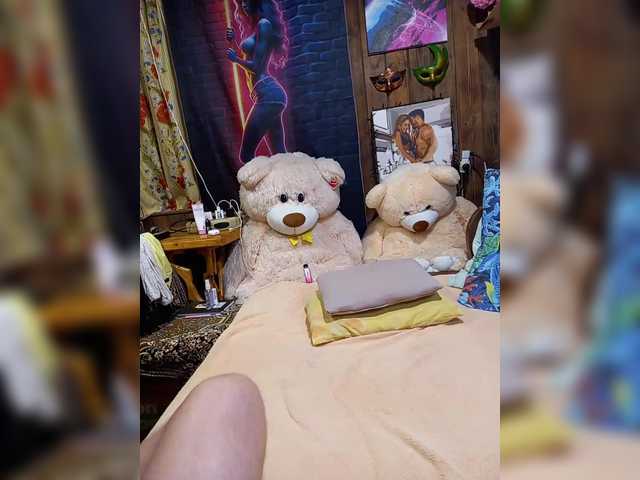 Cottoncandy1-1's BongaCams show and profile