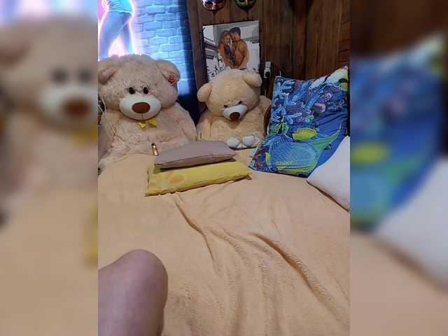 Cottoncandy1-1's BongaCams show and profile