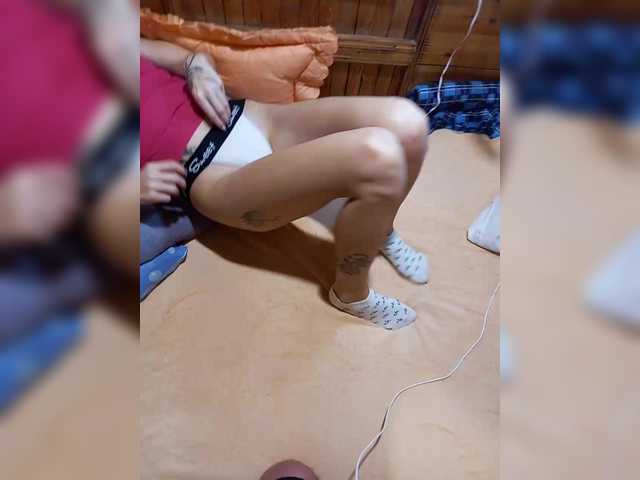 Cottoncandy1-1's BongaCams show and profile