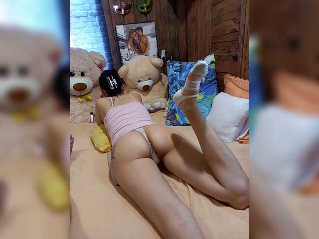 Cottoncandy1-1's BongaCams show and profile