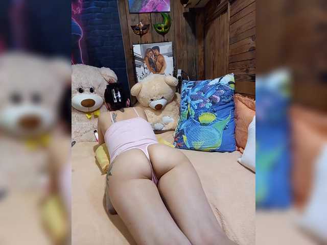 Cottoncandy1-1's BongaCams show and profile