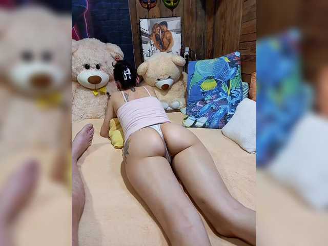 Cottoncandy1-1's BongaCams show and profile