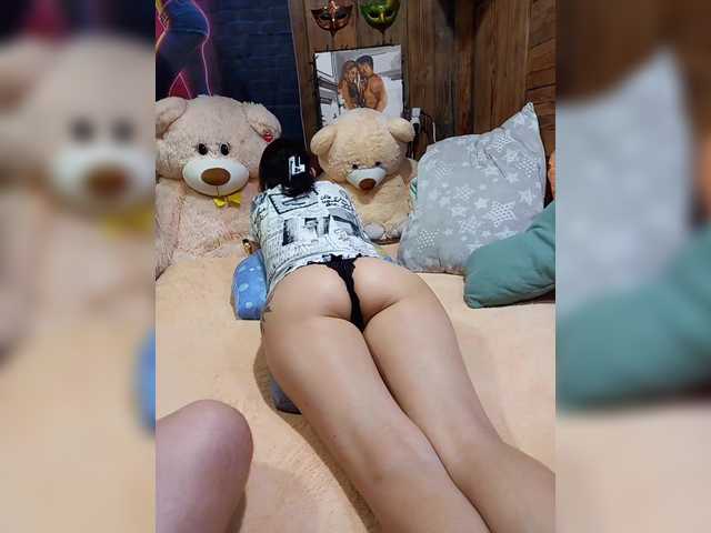 Cottoncandy1-1's BongaCams show and profile