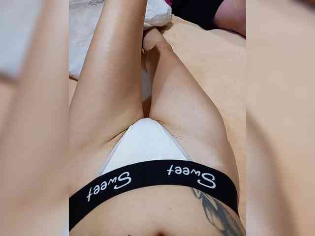 Cottoncandy1-1 Live Webcam on BongaCams