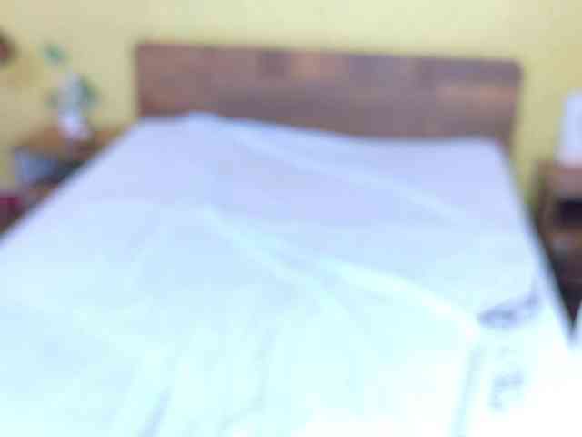 Mrs-booty webcam