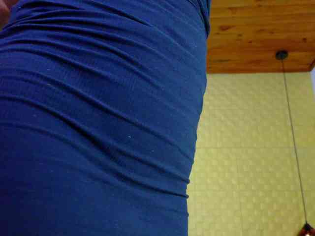 Mrs-booty webcam
