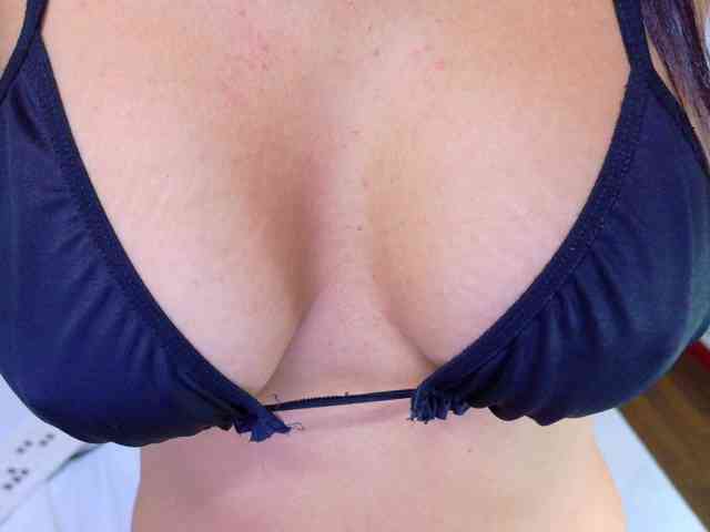 Mrs-booty Live Webcam on BongaCams