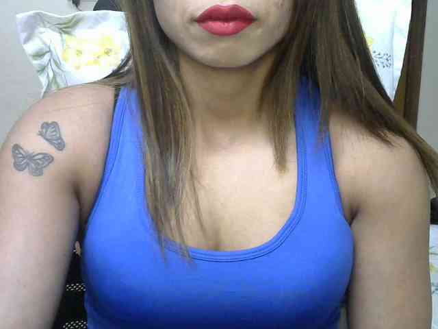 Babyniaa webcam
