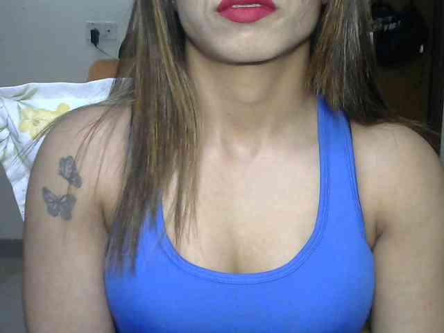 Babyniaa webcam