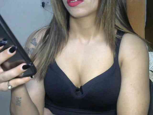 Babyniaa webcam