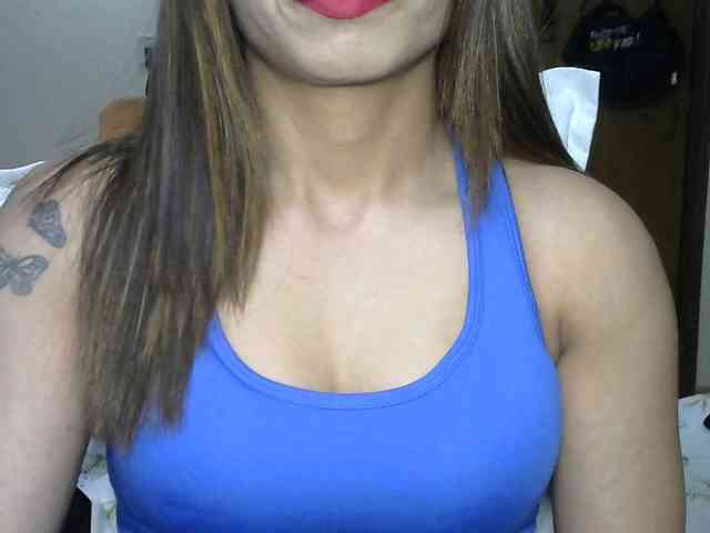 Babyniaa webcam