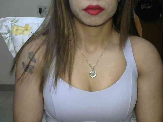 Babyniaa webcam