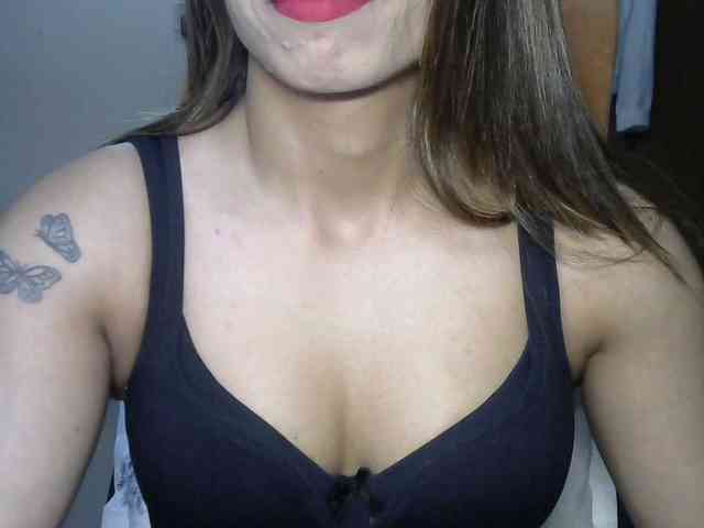 Babyniaa webcam
