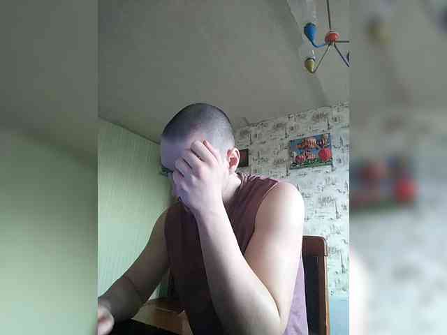 f1tness-man Live Webcam on BongaCams