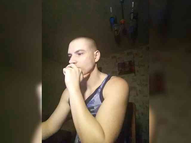 f1tness-man Live Webcam on BongaCams