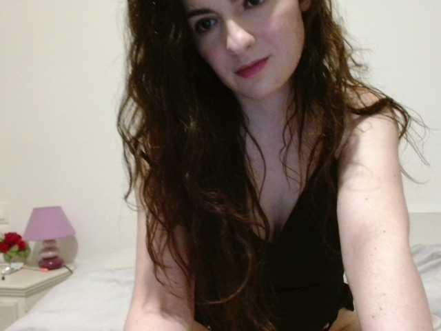 desirmiss's BongaCams show and profile