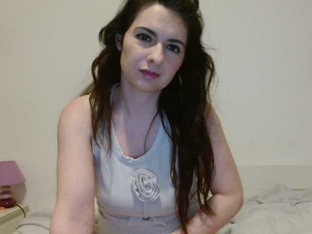 desirmiss's BongaCams show and profile