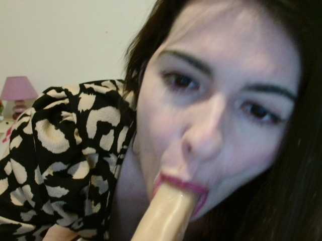 desirmiss's BongaCams show and profile