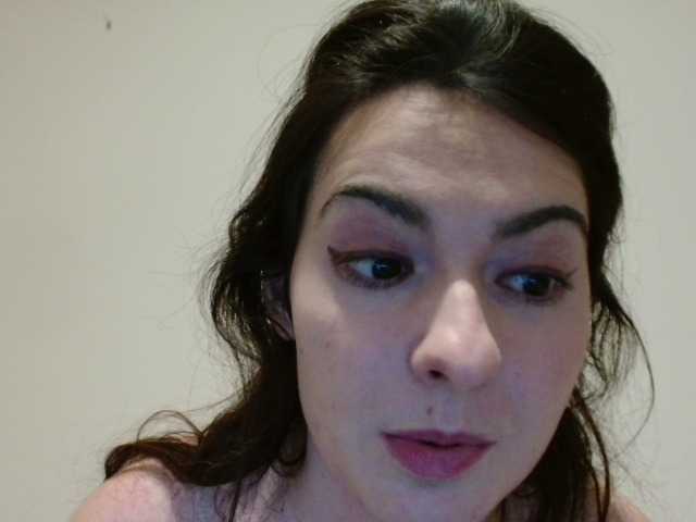 desirmiss's BongaCams show and profile